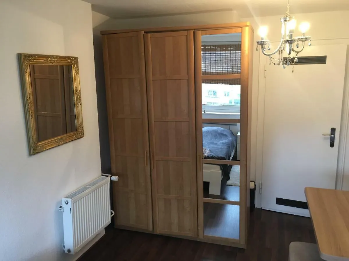 Quarto em Acomodações Particulares Privatzimmer In Koln
